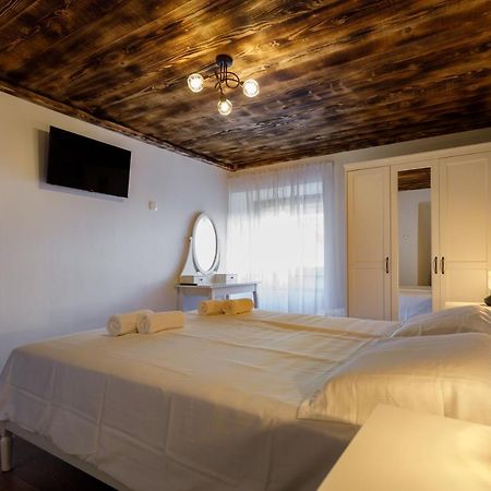 קרק Rustic Apartment Evelin מראה חיצוני תמונה