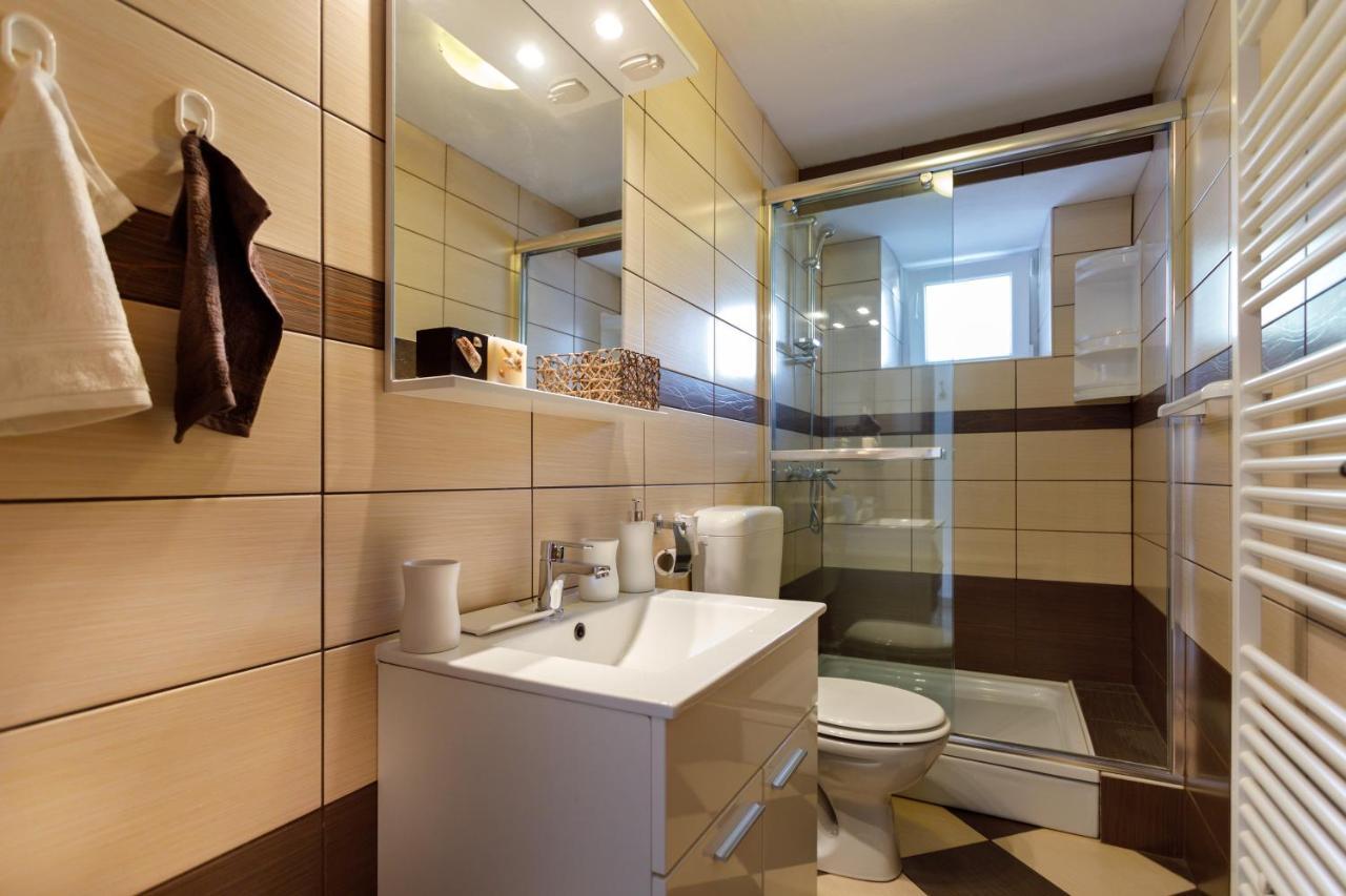 קרק Rustic Apartment Evelin מראה חיצוני תמונה